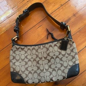 Coach vintage shoulder bag